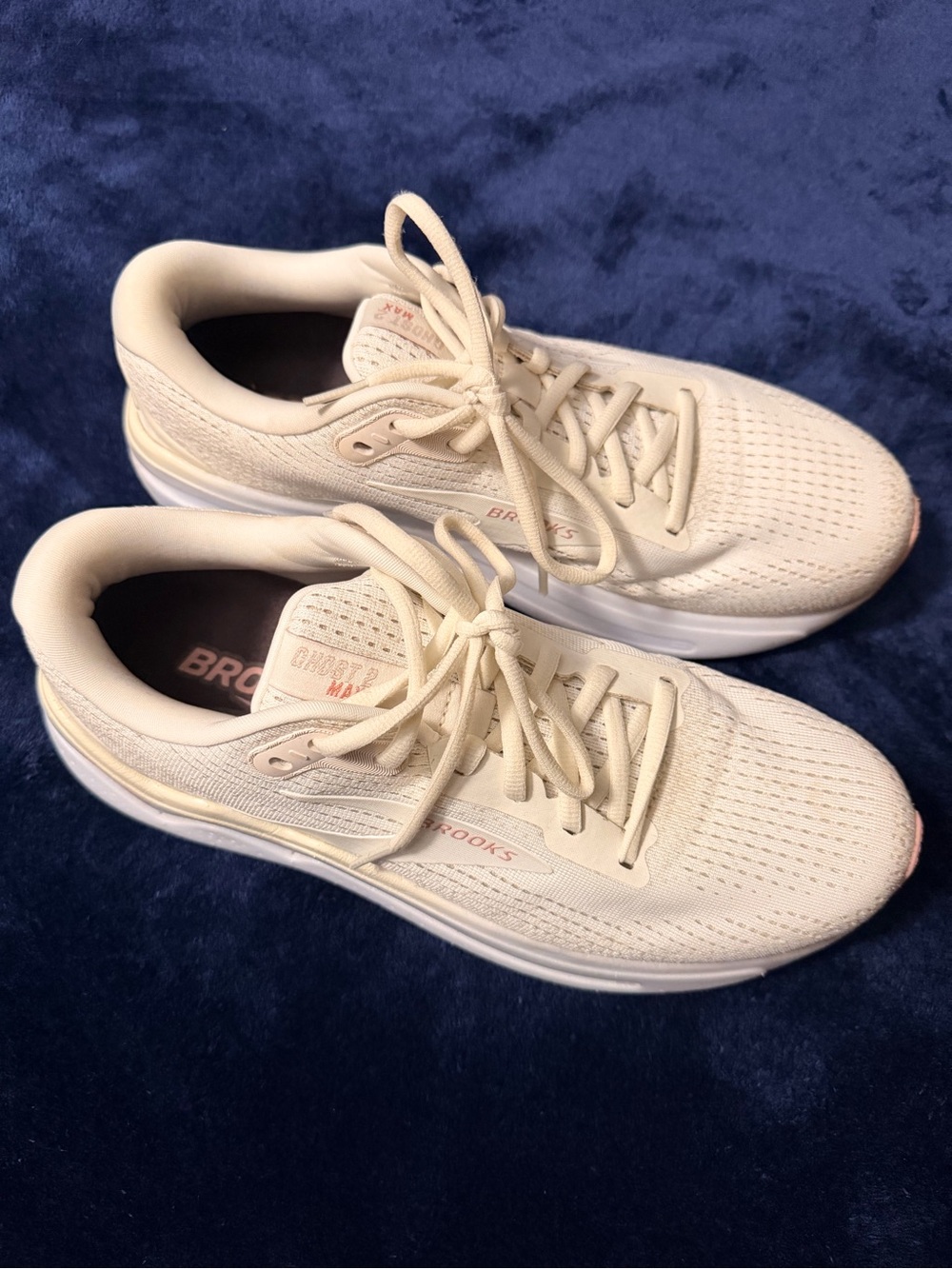 Brooks women’s  Running Shoes